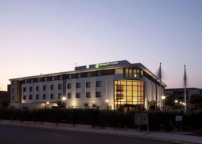 Holiday Inn Express Toulouse Airport By Ihg Blagnac